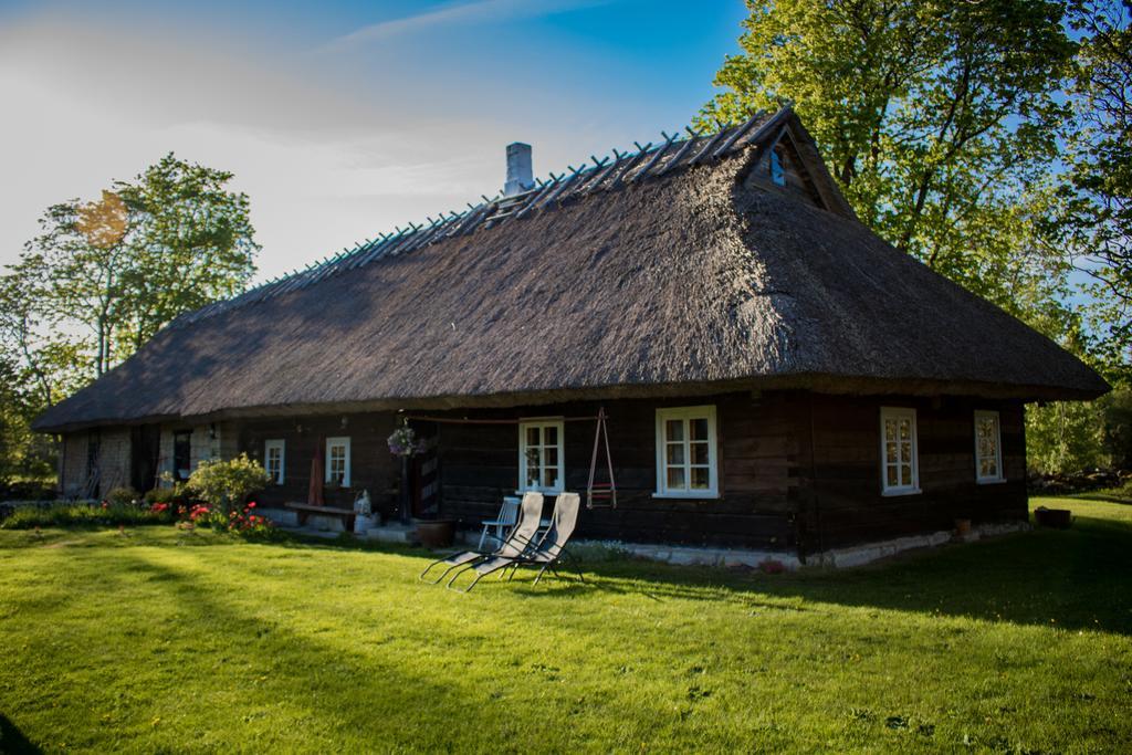 Kuusetuka Tourism Farm Villa Pahkla Eksteriør bilde